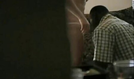Moe videos femmes noires nues Sakura fait une pipe et baise à l'école
